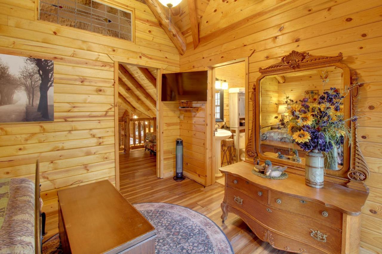 Lakeside Cabin On 2 Acres With Fire Pit And Hot Tub! Villa Pinetop-Lakeside Luaran gambar